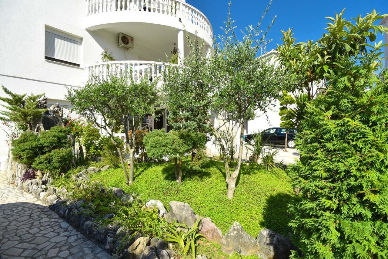 Apartments Adok Будва Екстериор снимка