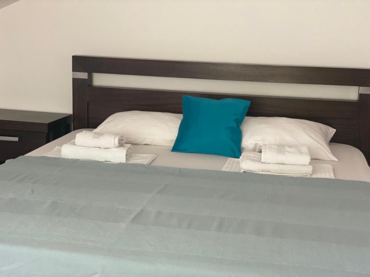 Apartments Adok Будва Екстериор снимка