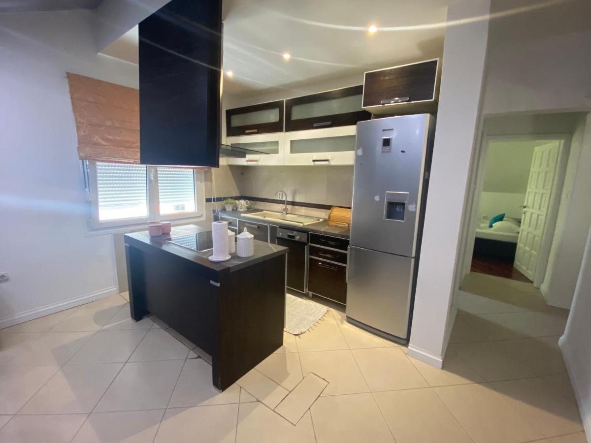 Apartments Adok Будва Екстериор снимка