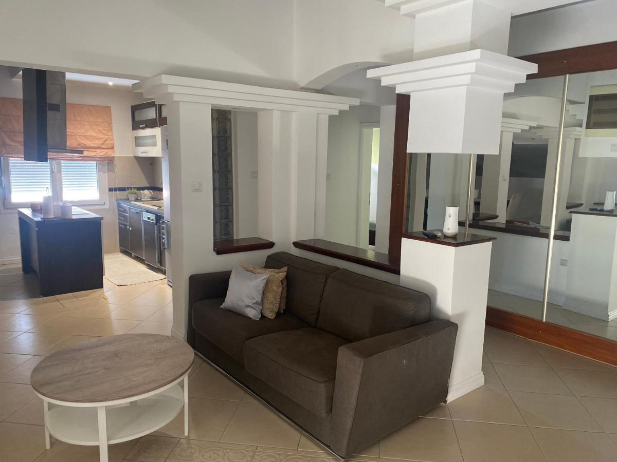 Apartments Adok Будва Екстериор снимка