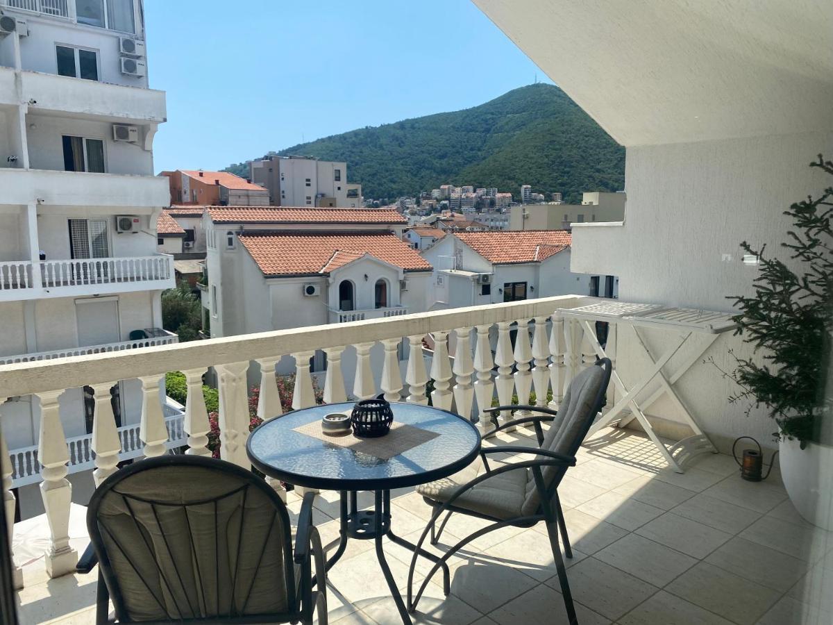 Apartments Adok Будва Екстериор снимка