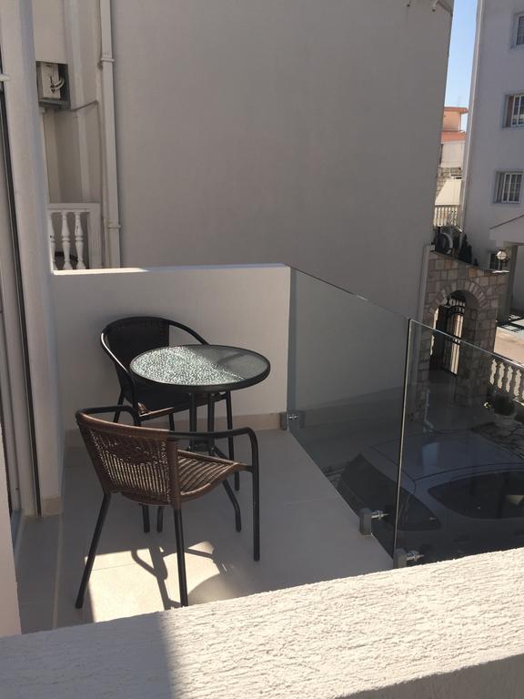 Apartments Adok Будва Екстериор снимка